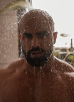 Brazilian Bodybuilder - Male escort in Dubai Photo 8 of 8