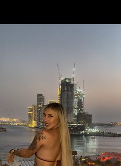 Brazilian girl Jade - escort in Dubai Photo 18 of 19