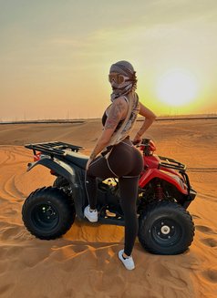 Brazilian girl Jade - puta in Dubai Photo 20 of 21