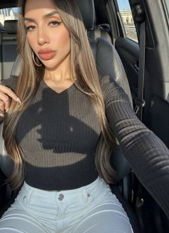 Brazilian girl Jade - escort in Dubai Photo 1 of 13