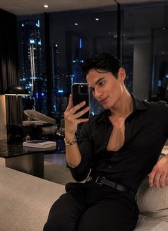 Brazilian Model VIP, Top and Bottom! - Acompañantes masculino in Dubai Photo 2 of 27