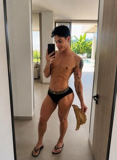 Brazilian Model VIP, Top and Bottom! - Acompañantes masculino in Dubai Photo 5 of 27