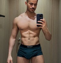 Lucca twinkbr - Acompañantes masculino in Dubai