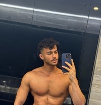 Brazilian Xxl - Male escort in Dubai