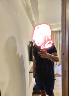 Break the Ice - Intérprete masculino de adultos in Pune Photo 1 of 2