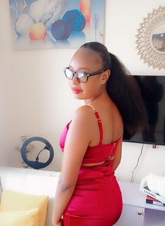 Breanne - escort in Nairobi Photo 2 of 2