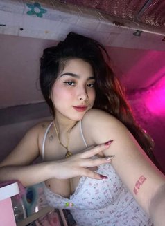 Bree - escort in Manila Photo 8 of 9