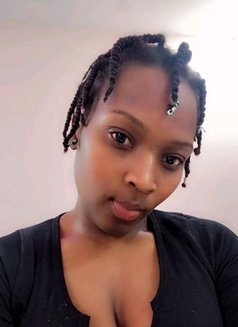 Bree - escort in Yanbu Photo 2 of 3