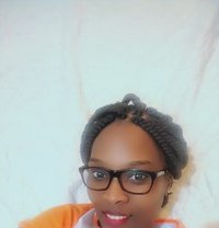 Bree - puta in Yanbu