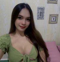 Breena - Transsexual escort in Manila