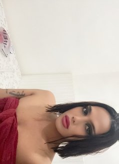 Breigh - Transsexual escort in Kuwait Photo 27 of 27