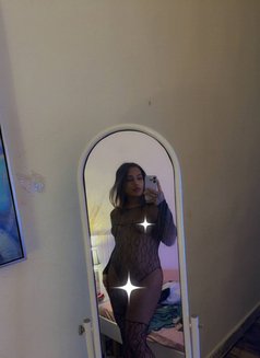 Breigh - Transsexual escort in Manila Photo 18 of 20