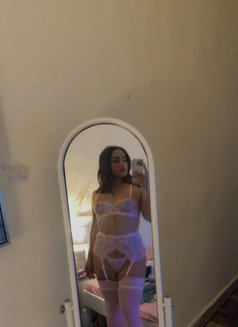 Breigh - Transsexual escort in Manila Photo 19 of 20
