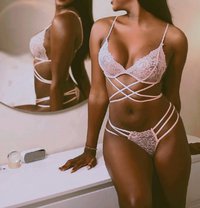 Brenda - puta in Kampala