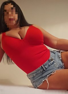 Brenda - masseuse in Palma de Mallorca Photo 3 of 5