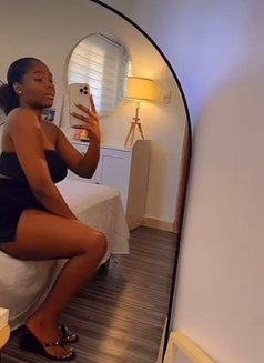 Brenda Queen of Rimming Kinky 3some - escort in Mumbai Photo 3 of 3
