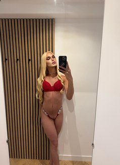 Brenda Salope - Acompañantes transexual in Dubai Photo 5 of 10