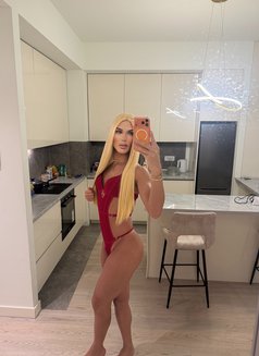 Brenda Salope - Transsexual escort in Nicosia Photo 4 of 13