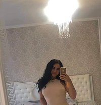 Brenda - escort in Al Sohar