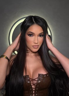 Brenna - Acompañantes transexual in Dubai Photo 9 of 16