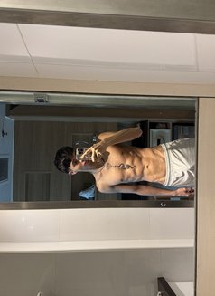 Brent Tamaya - Male escort in Singapore Photo 7 of 8