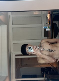 Brent Tamaya - Male escort in Singapore Photo 9 of 9