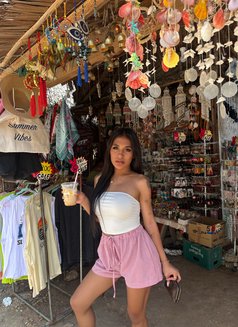 Breyhottie - Acompañantes transexual in Cebu City Photo 8 of 9