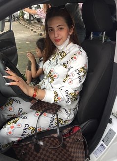 Bria Bella - Transsexual escort agency in Dubai Photo 12 of 16