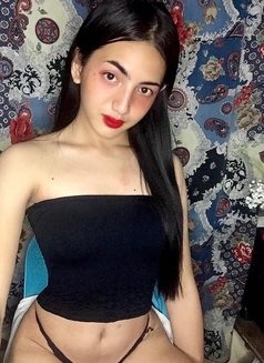 Bria Bella - Transsexual escort agency in Dubai Photo 13 of 16