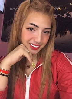 Bria Bella - Transsexual escort agency in Dubai Photo 15 of 16
