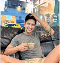 Brian Geez - Male escort in Bali