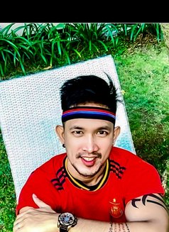 Brian Geez - Male escort in Bali Photo 1 of 6