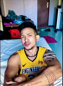 Brian Geez - Male escort in Bali Photo 5 of 6