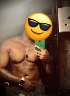 Brian big bull thresome and cuckold - Male escort in Colombo Photo 2 of 5