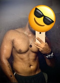 Brian big bull thresome and cuckold - Male escort in Colombo Photo 4 of 5