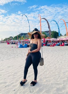 Briana - puta in Makati City Photo 1 of 3