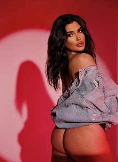 Briana - escort in Amsterdam Photo 2 of 5