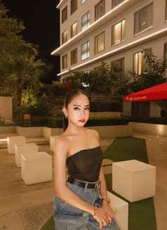 Briana Hot! - escort in Manila Photo 3 of 5