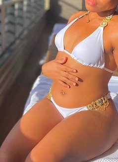 Briana - puta in Zanzibar Photo 2 of 3