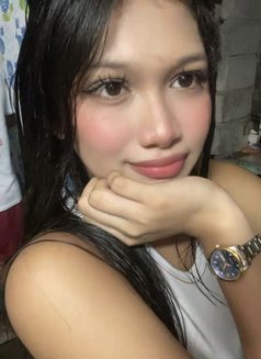 Brianca - Transsexual escort in Manila Photo 4 of 4