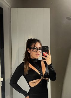 Brianna - escort in London Photo 6 of 6