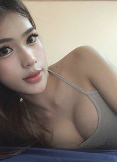 Brianna Ladyboy Big Cock - Transsexual escort in Dubai Photo 1 of 7
