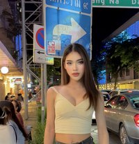 Brianna Ladyboy Big Cock - Transsexual escort in Dubai