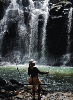 Briel - adult performer in Bali Photo 4 of 7