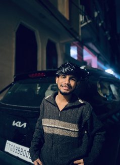 Bright - Acompañantes masculino in Hyderabad Photo 2 of 6