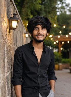 Bright - Male escort in Hyderabad Photo 5 of 5