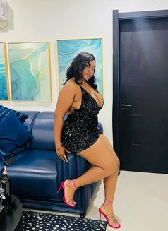 Brina - puta in Chennai Photo 5 of 6