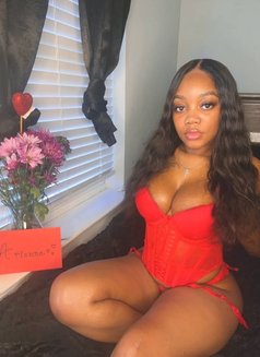 Brina Babe - escort in Ahmedabad Photo 4 of 8