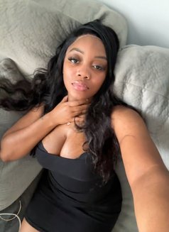 Brinah - escort in Ahmedabad Photo 1 of 7