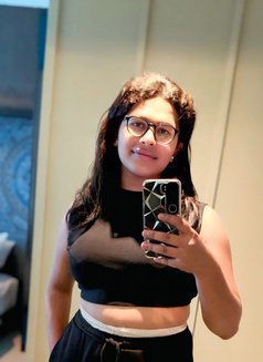 Brindha - Transsexual escort in Coimbatore Photo 1 of 1